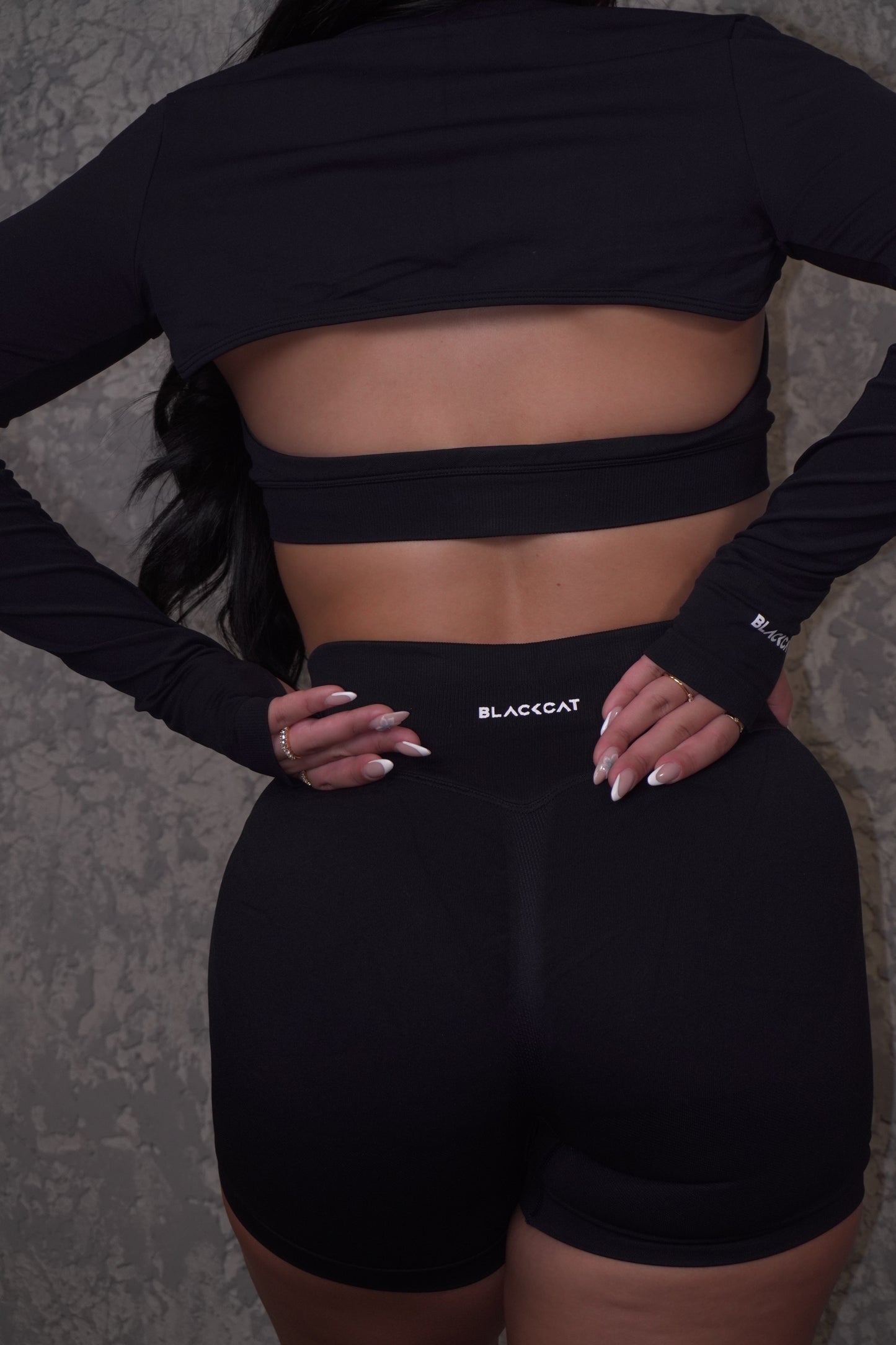 Blackout set