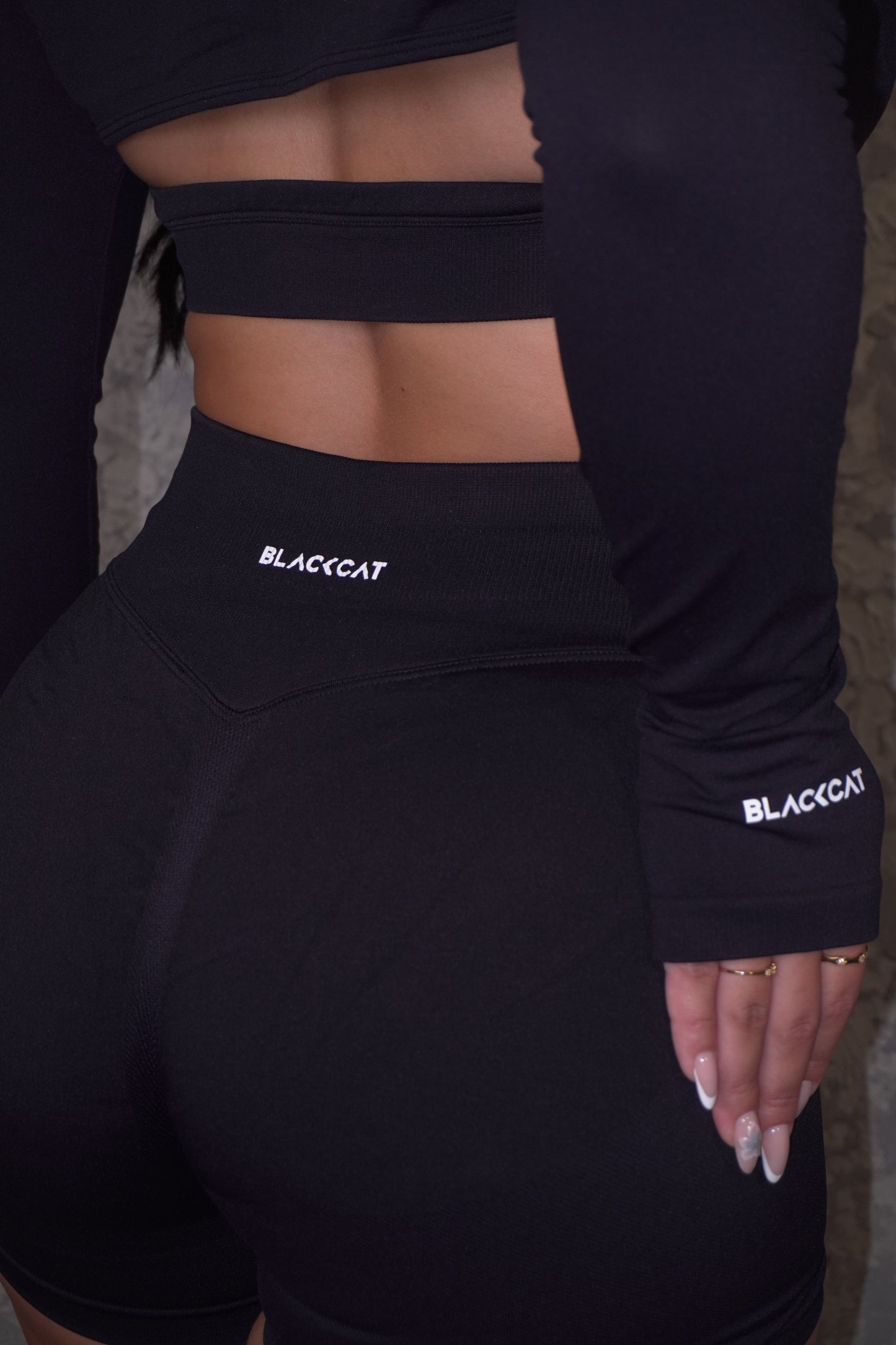 Blackout set