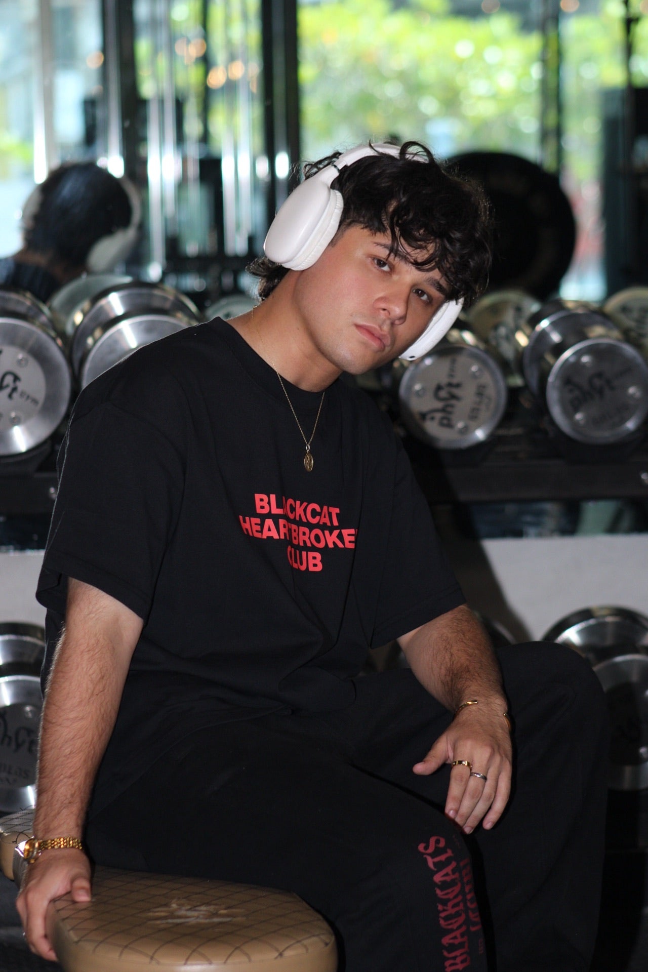 Heartbroken club shirt BLACK