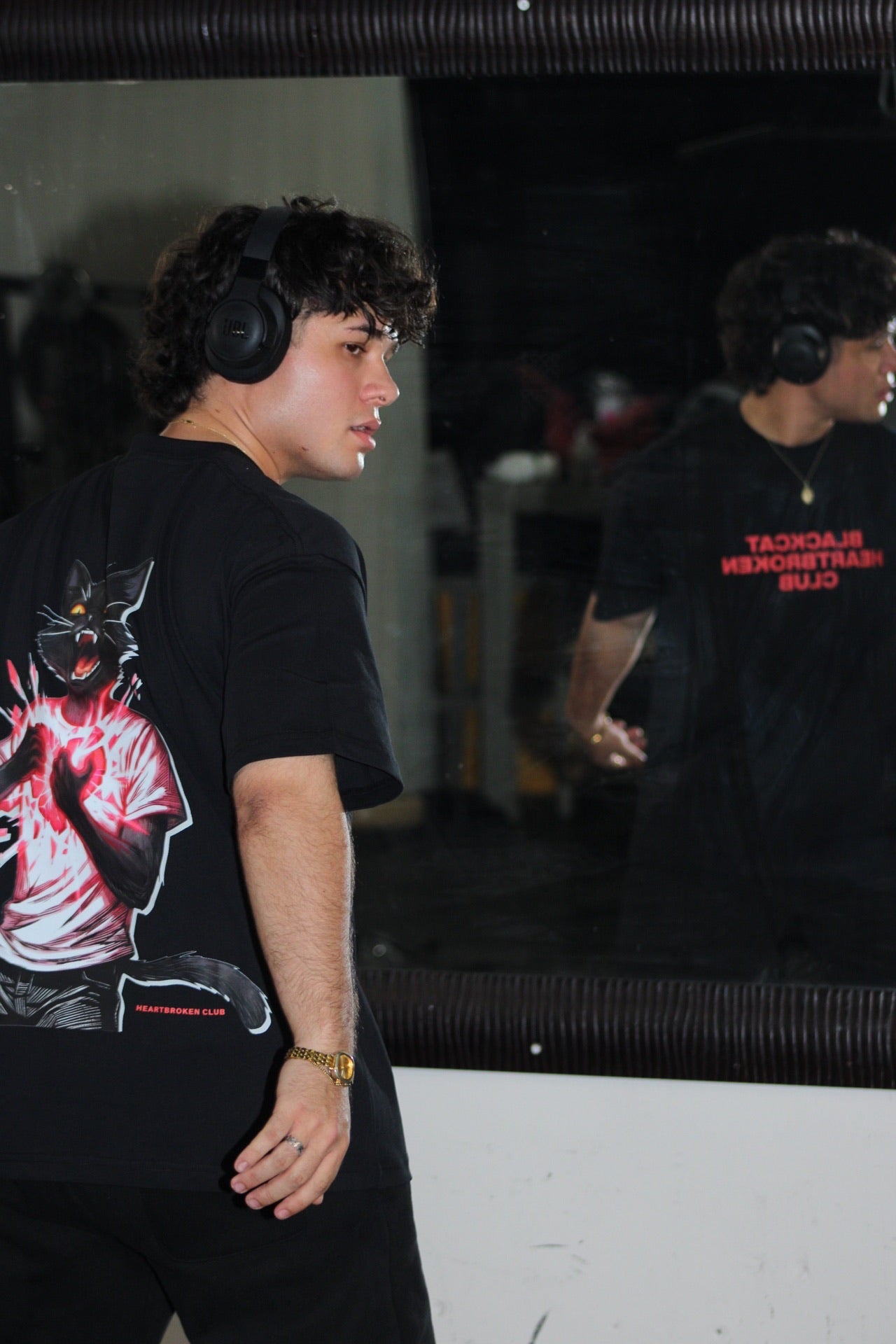 Heartbroken club shirt BLACK